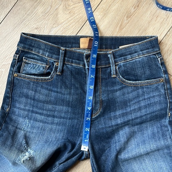 DRIFTWOOD Jackie Skinny Jeans Embroidered Floral Pink with Distressed Hems Knees - Picture 10 of 11